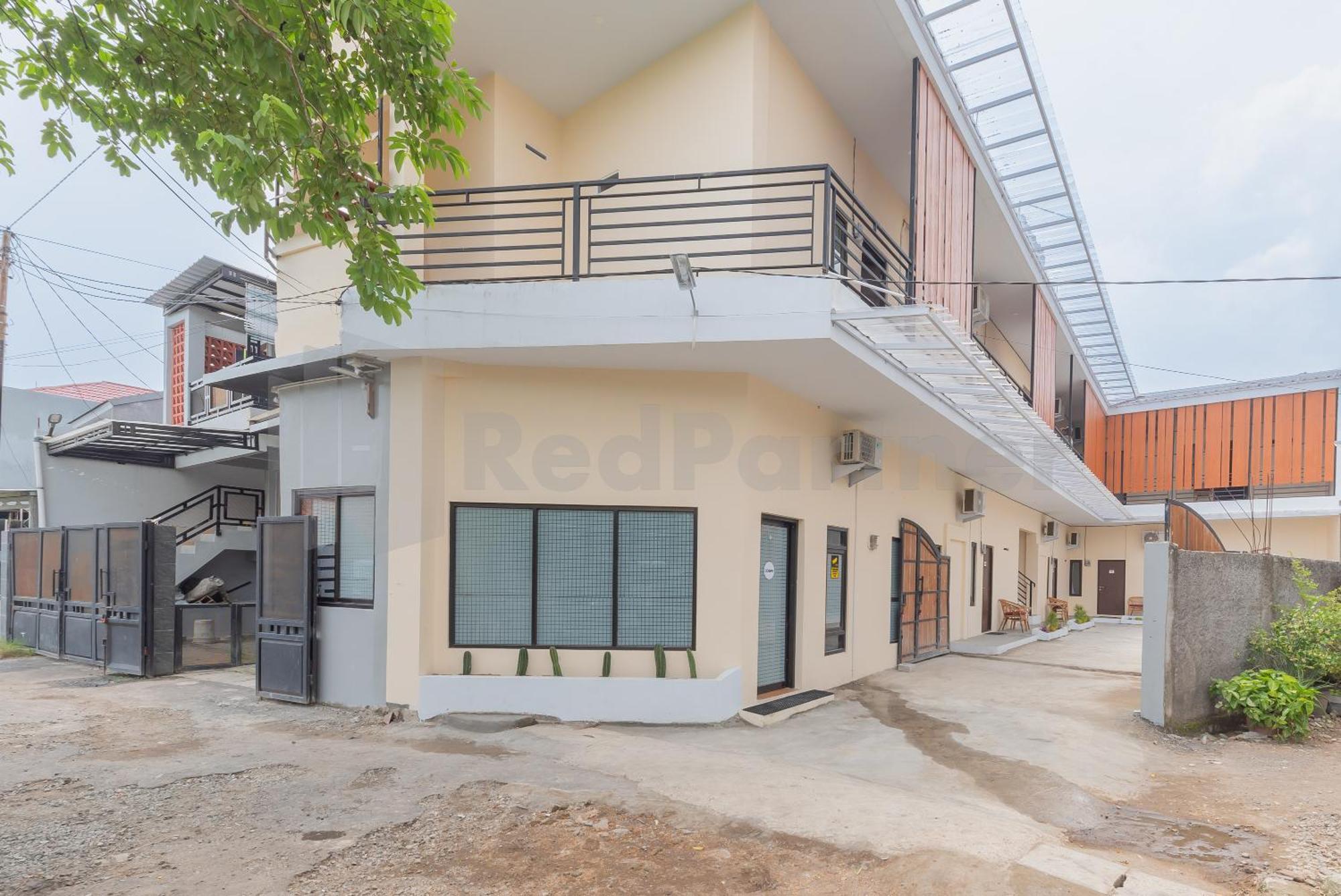 Rumah Panda Guesthouse Redpartner Tangkil  Exterior photo